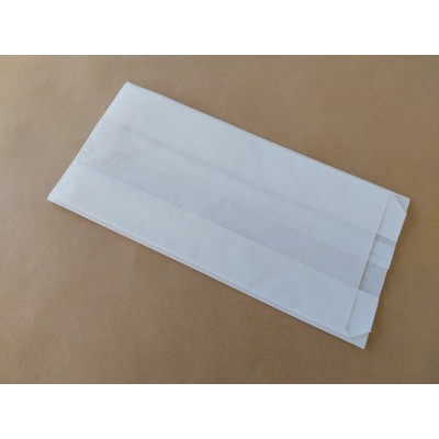 ΧΑΡΤΙΝΗ ΣΑΚΟΥΛΑ ''ΛΕΥΚΗ'' ΜΕ ΡΕ ΑΔΙΑΒΡΟΧΗ 12,5x28cm 